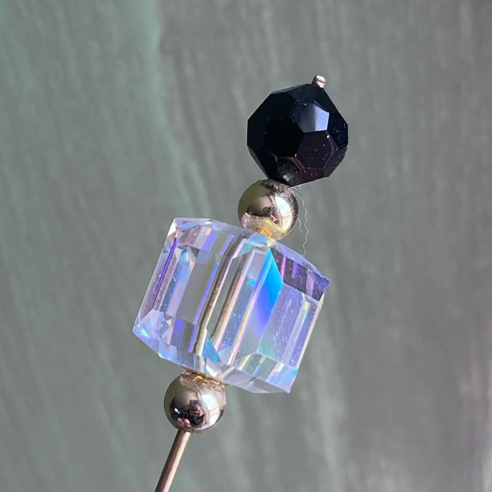 Vintage Iridescent Faceted Crystal Stick Pin Hat Pin Gold Tone 4” Black Bead
